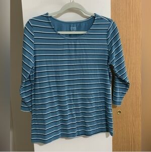 💚10 for $10💚 Bundle and save Blue and White Striped Long Sleeve Top